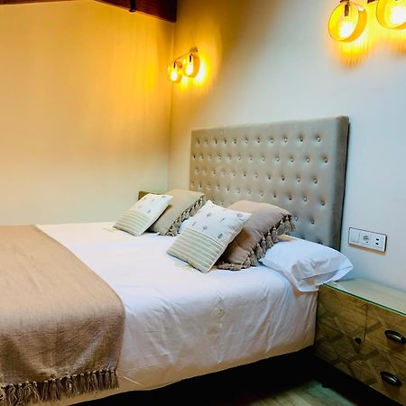 Apartamentos En El Valle Del Jerte Flores Para Angela Cabezuela Del Valle Eksteriør bilde