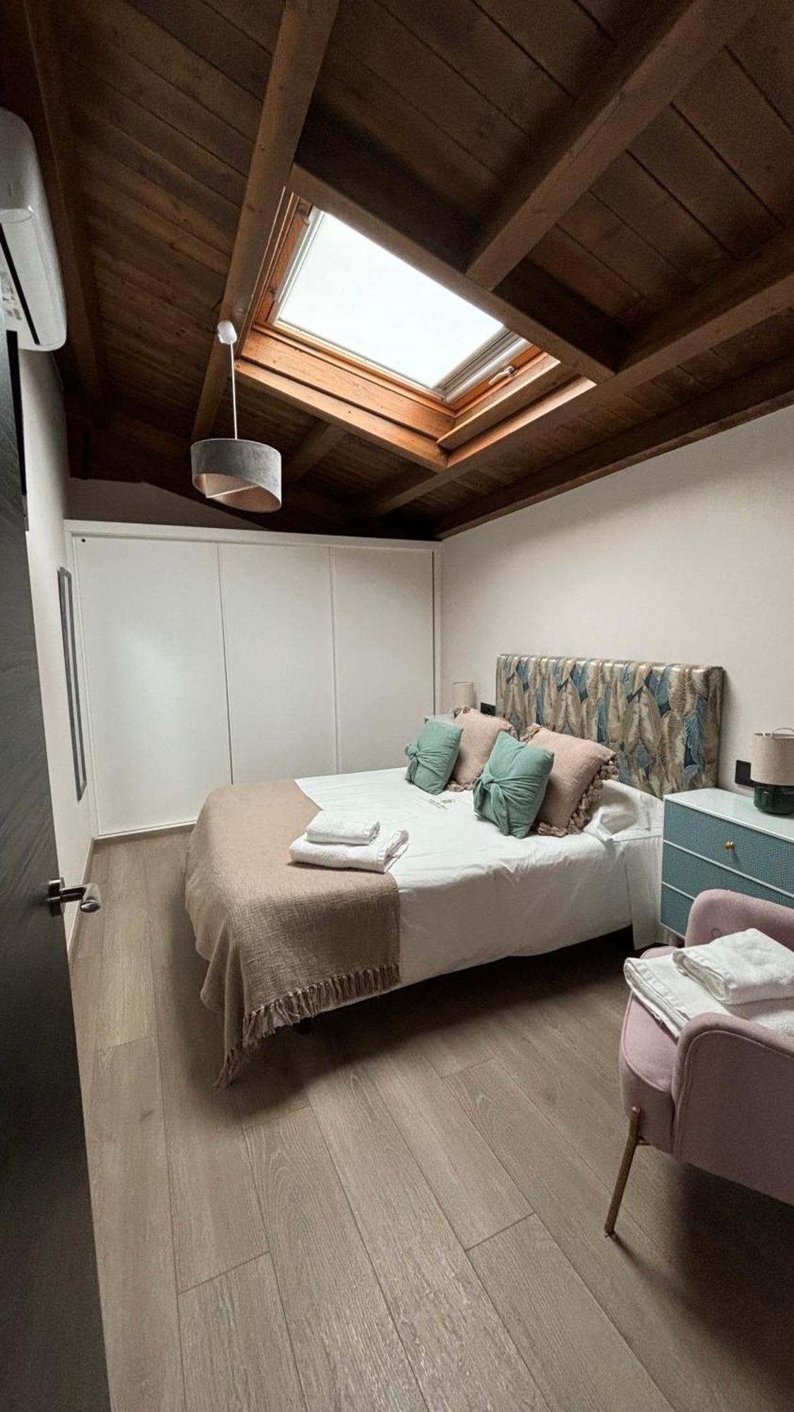 Apartamentos En El Valle Del Jerte Flores Para Angela Cabezuela Del Valle Eksteriør bilde